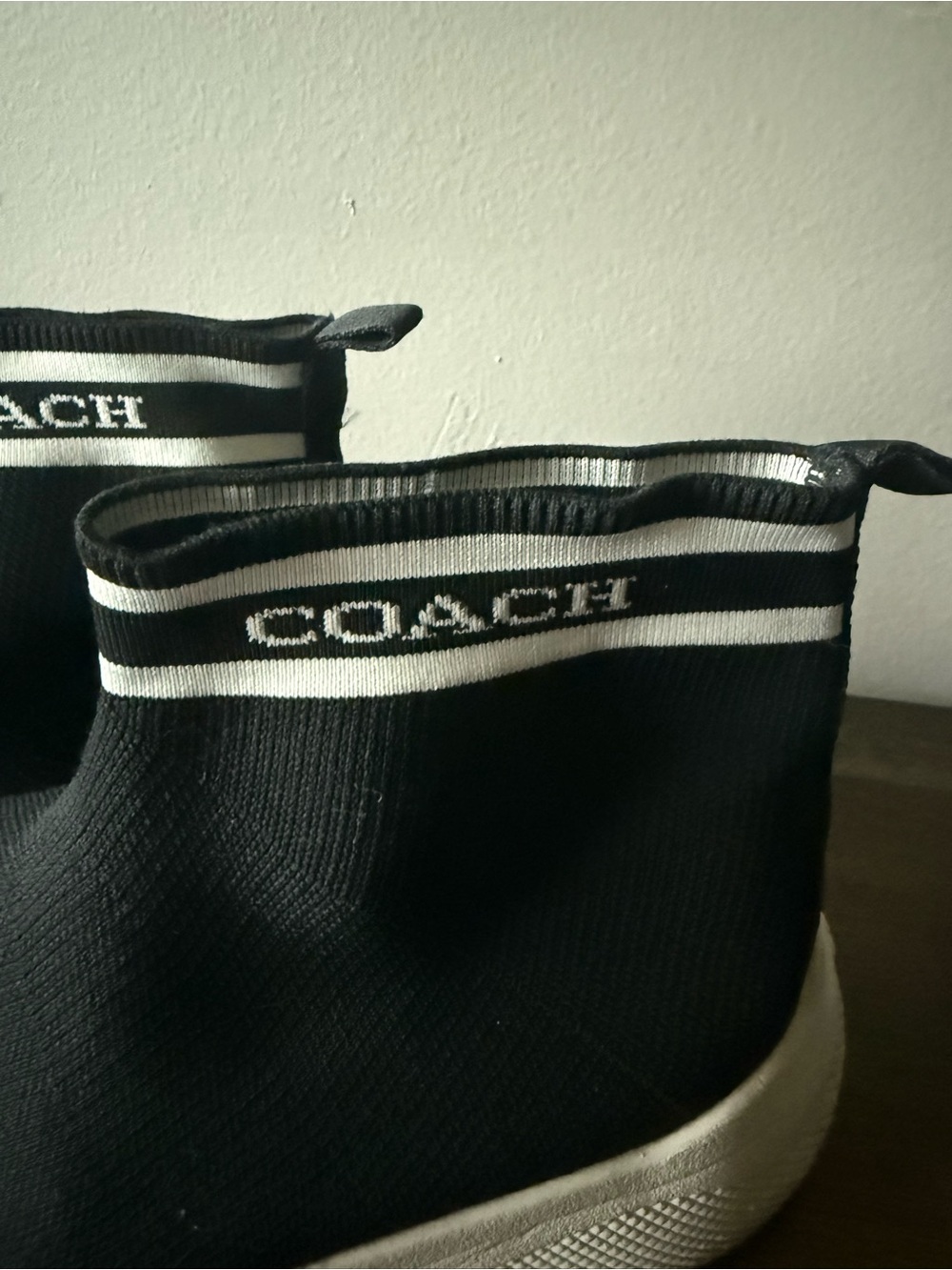 Coach FG4264 Black & White Knit Sock Sneakers Platform Ankle Boots Women’s 11B - Picture 2 of 7